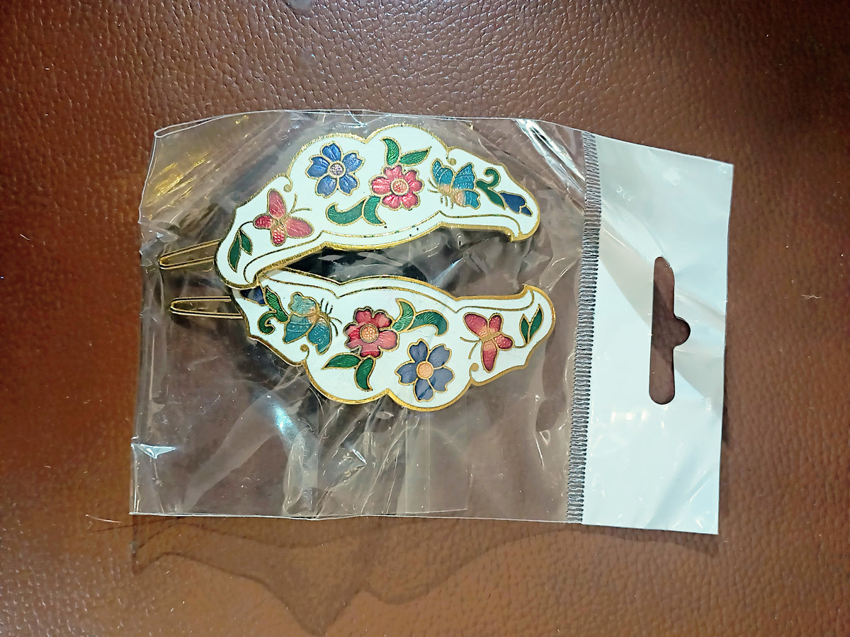 White Flower Butterfly Clip